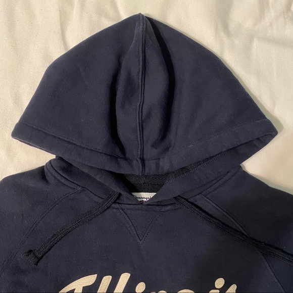 ❗️SALE University of Illinois Champion Hoodie - Picture 4 of 5